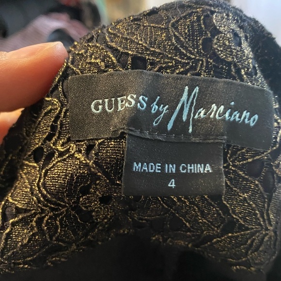 💚 Guess by Marciano - black lace skirt with gold shimmer - size 4 - Picture 5 of 5